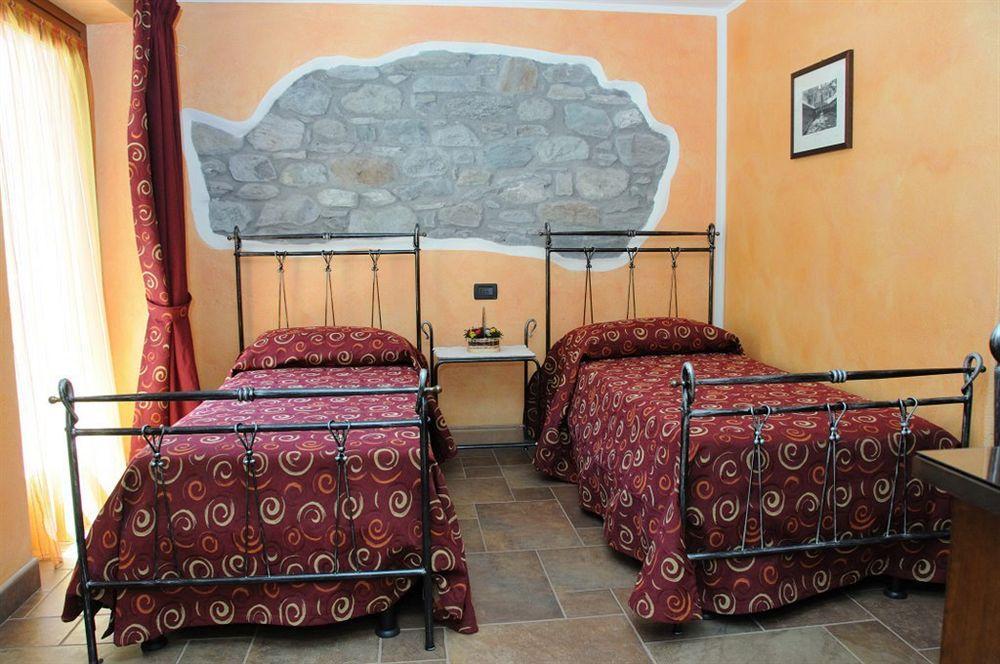 Lo Teisson Bed and Breakfast Pollein Exteriör bild
