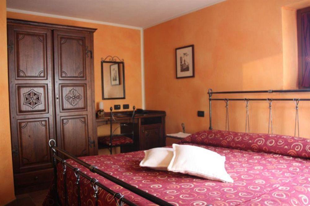Lo Teisson Bed and Breakfast Pollein Exteriör bild